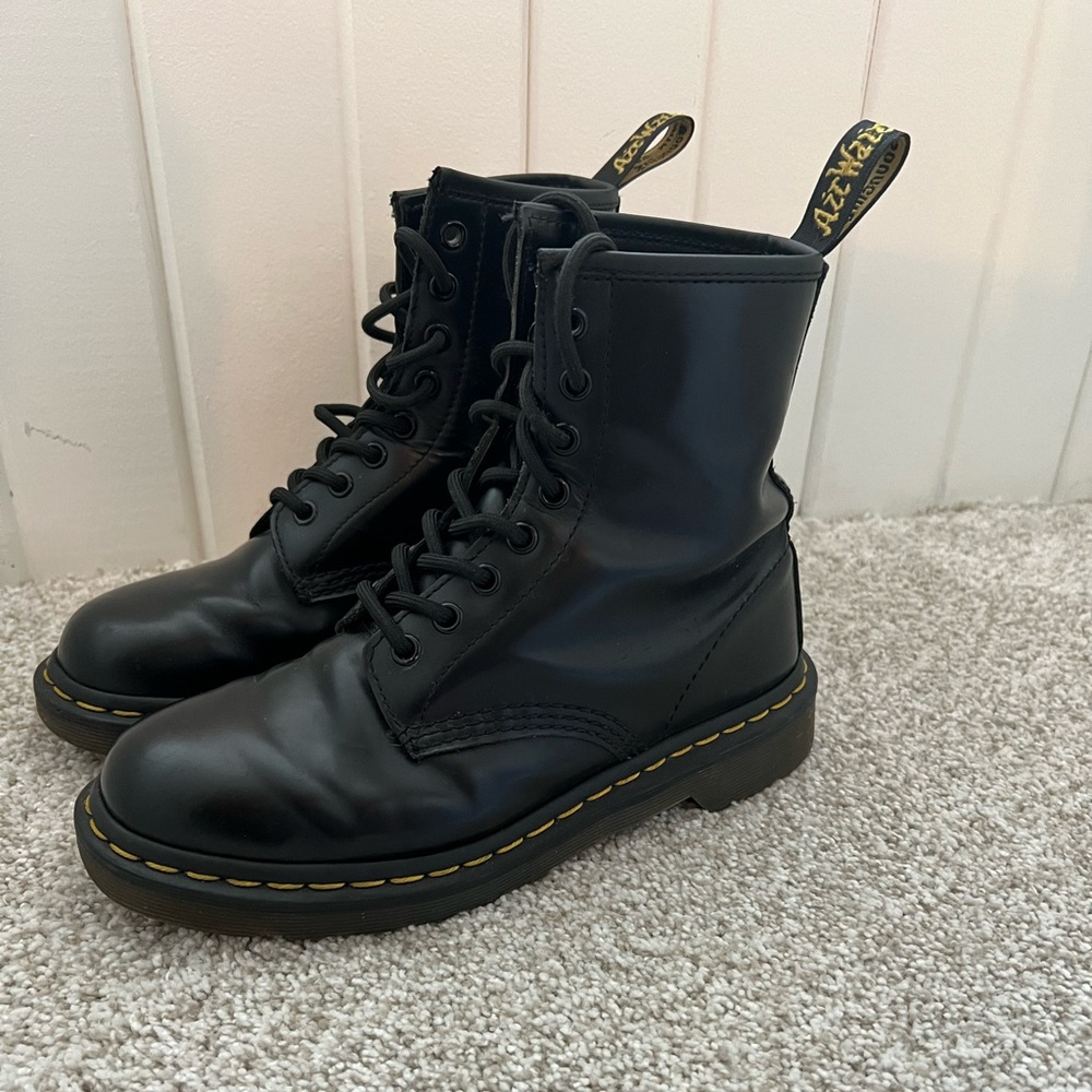 Black Dr. Marten lace up boots
